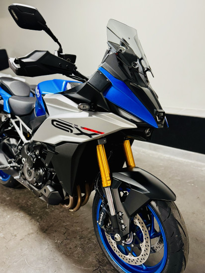 SUZUKI GSX-S 1000GX COMME NEUVE AVEC VALISES / GSXS1000GX / GSXS 1000 GX / GSXS1000 GX - ECKBOLSHEIM (STRASBOURG OUEST)
