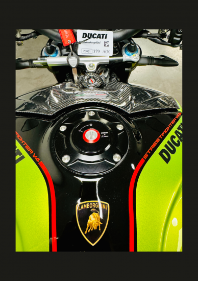 DUCATI STREETFIGHTER V4 LAMBORGHINI N° 379/630 - ECKBOLSHEIM (STRASBOURG OUEST)