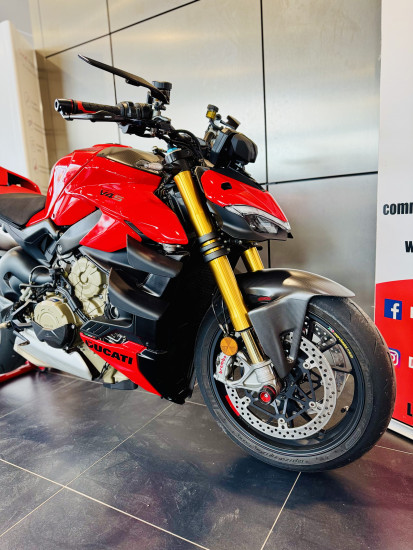 DUCATI STREETFIGHTER V4S / V4 S / V 4S / V 4 S - 6500€ D'OPTIONS - ECKBOLSHEIM (STRASBOURG OUEST)