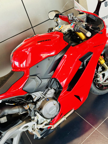 DUCATI PANIGALE V2S - LIGNE TERMIGNONI - ECKBOLSHEIM (STRASBOURG OUEST)