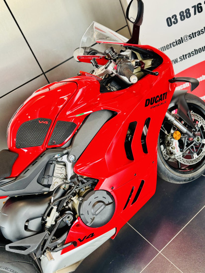 DUCATI PANIGALE V4 - ECKBOLSHEIM (STRASBOURG OUEST)