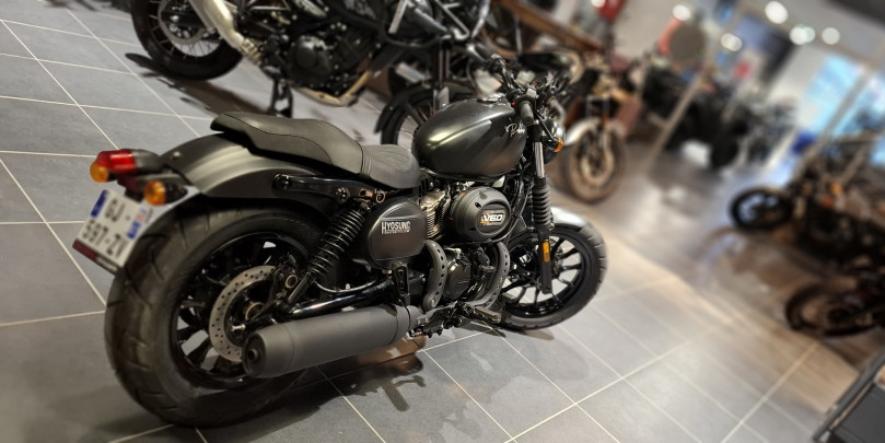 HYOSUNG BOBBER 125 / HYOSUNG GV 125S - ECKBOLSHEIM (STRASBOURG OUEST)