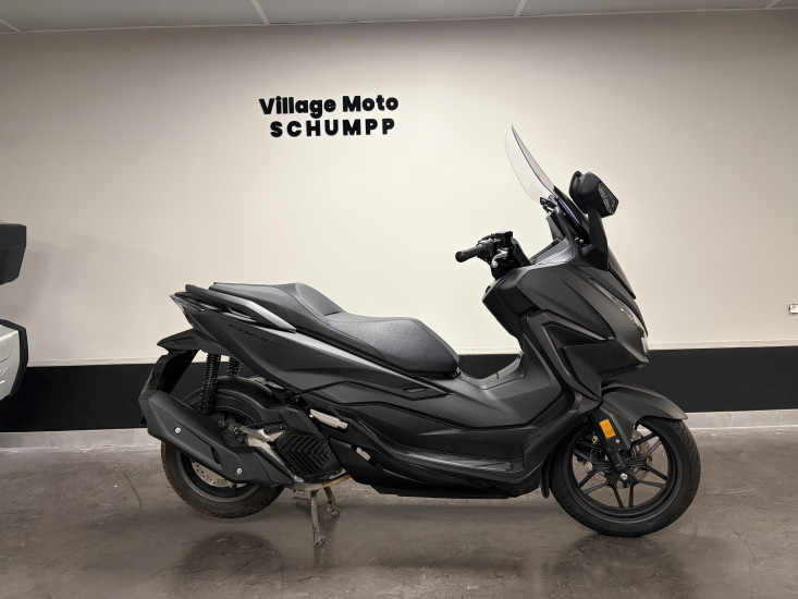 HONDA FORZA 125 / 2631 KM - ECKBOLSHEIM (STRASBOURG OUEST)