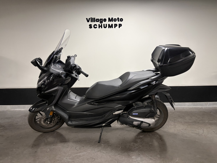 HONDA FORZA SMART TOP BOX / 2022 / 6032KM - ECKBOLSHEIM (STRASBOURG OUEST)