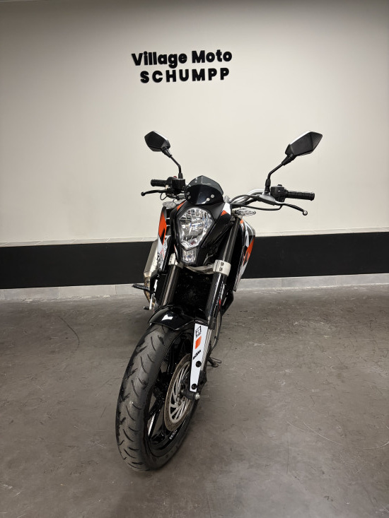 KTM Duke 125 / 12747km / Silencieux Akrapovic - ECKBOLSHEIM (STRASBOURG OUEST)